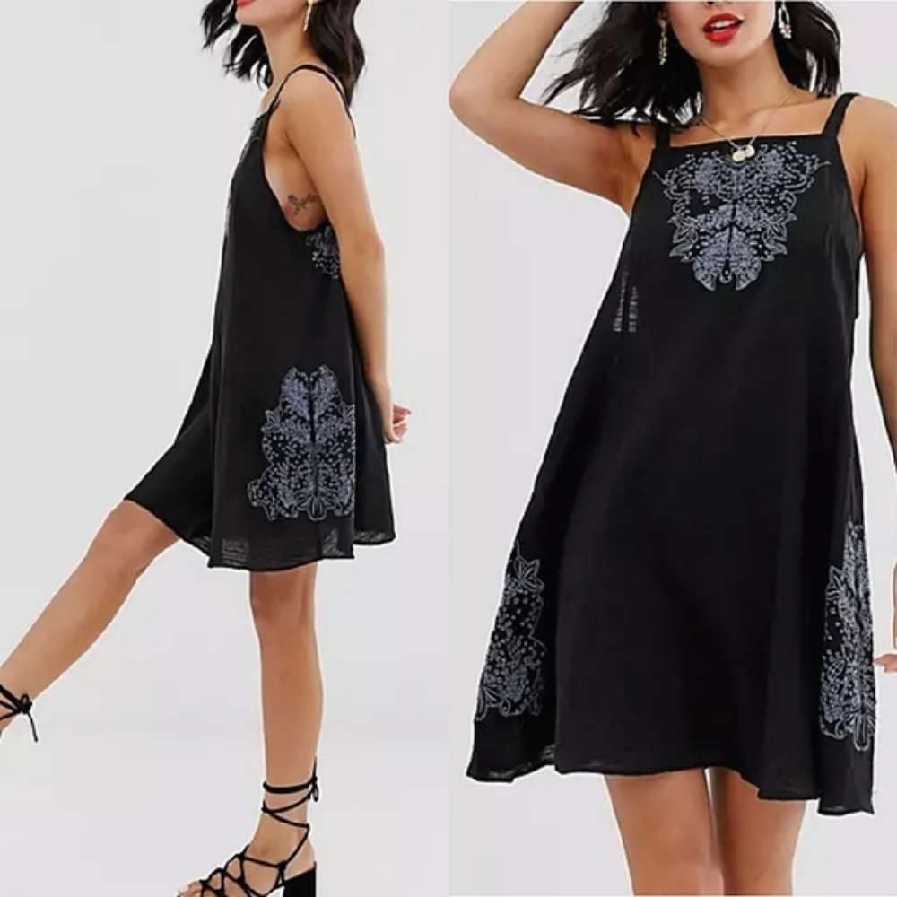 NWT🌸 Free People Cotton Tulum Embroidered Dress Black Blue, Small